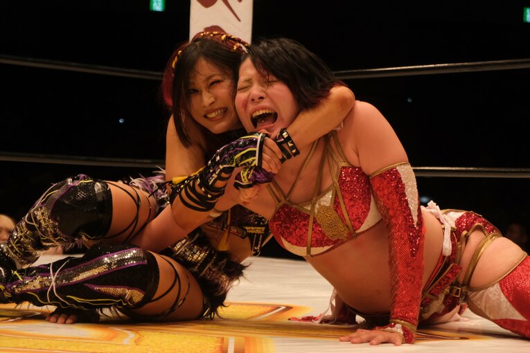 「日本スタイルも出し切った」イヨ・スカイが“WWEでは使えない大技”を…林下詩美が女子プロレス新団体で叶えた夢「今日は紫雷イオが見れた」(36)