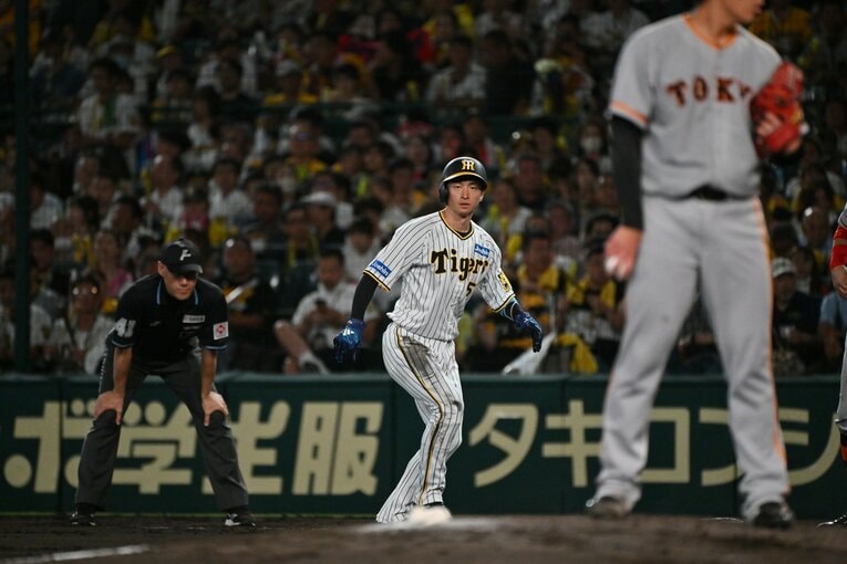 近本はリードオフマンでありながら打点もしっかりと稼いだ　©Hideki Sugiyama