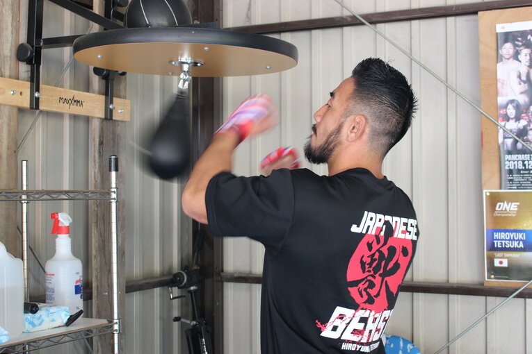 パンチングボールも　©Number Web