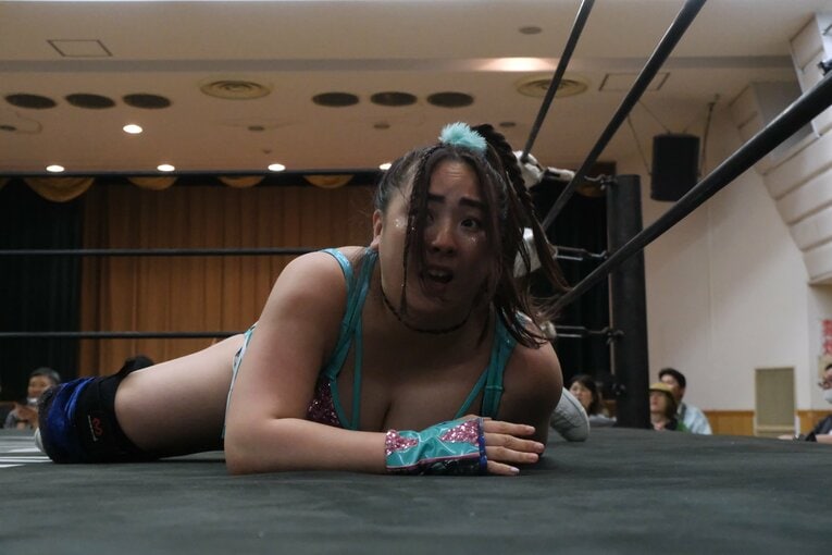 「やせたら可愛いのに」世間の声との闘い…“プラスサイズモデル”も務める女子レスラー・まなせゆうなの思い「ありのままの自分を愛せばいい」(88)