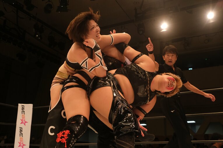 刀羅ナツコ&琉悪夏が持つタッグ王座に挑戦した際も成長ぶりを見せた