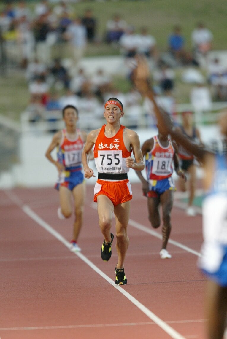 佐藤が高校時代にマークした1万ｍ28分7秒という驚異の高校記録はいまも更新されていない　©︎AFLO