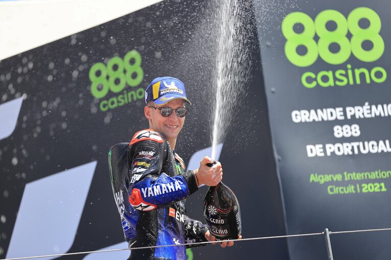 開幕から3戦中、2勝を挙げ、目下ポイントリーダーのクアルタラロ。フランス出身でMotoGPクラスは3年目