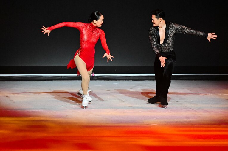 「母への永遠の愛を滑りたいな」浅田真央が明かすアイスショー『Everlasting33』に込めた“愛”「誰も見たことのない景色を届けたい」(65)