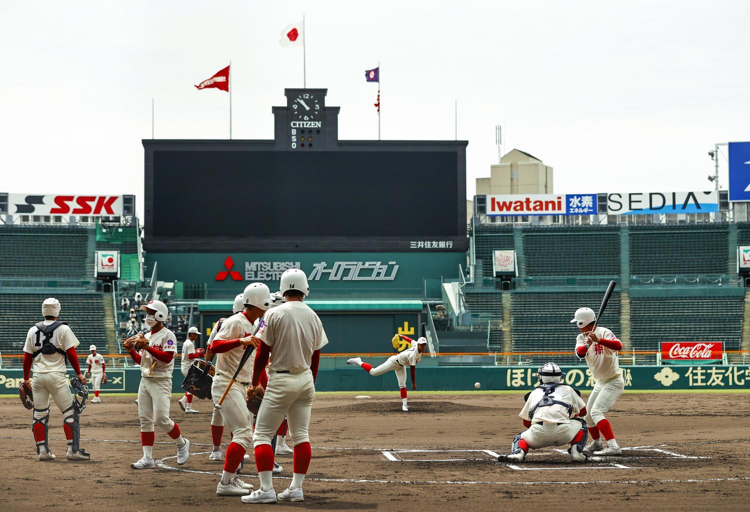 順延に不戦勝が重なり、異例の前日練習が行われた智弁和歌山