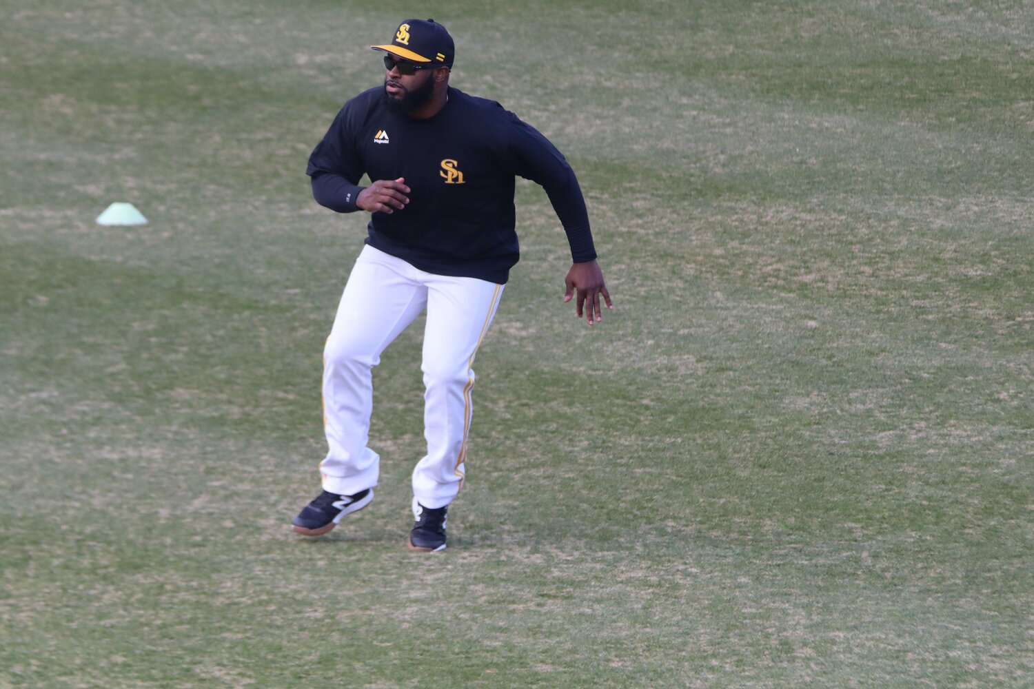 独立リーグから来たホーキンス