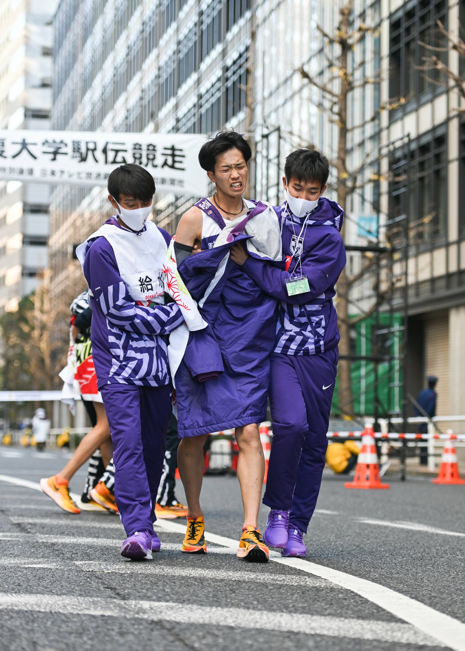 今年の箱根駅伝では優勝を目指したが、青学大に大きく離されて3位に終わった　©️Nanae Suzuki