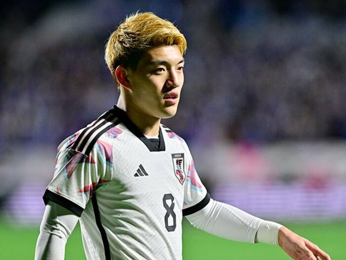 「Jリーグっぽいサッカーをしている」堂安律24歳はなぜ日本代表に“ダメ出し”をしたのか？「危機感もありますから、厳しい意見を言わなきゃいけない」＜Number Web＞ photograph by Takuya Nakachi／JMPA