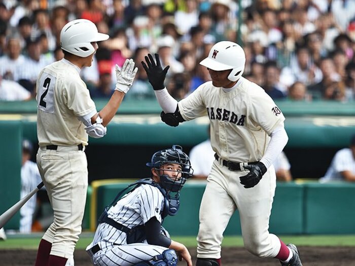 徹底したインコース攻めも本塁打に！清宮幸太郎は全く“がばらない”打者。＜Number Web＞ photograph by Hideki Sugiyama
