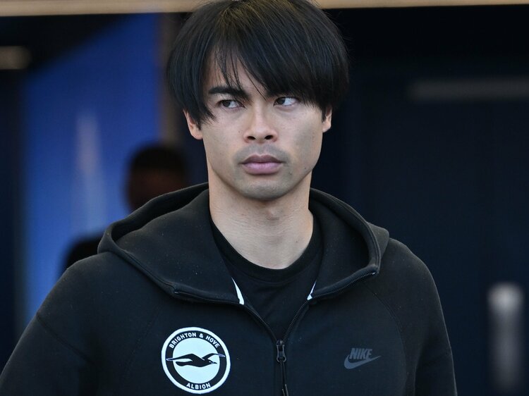 鎌田大地が三笘を心配そうに見つめて…」ブライトン三笘薫が異例の“取材