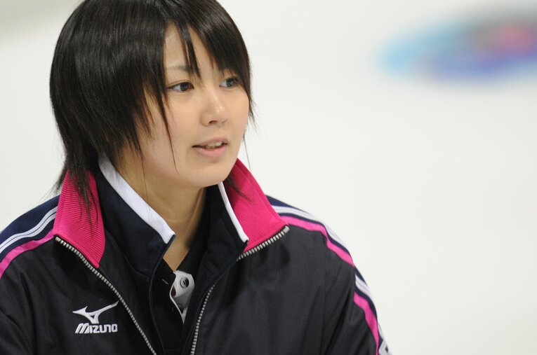 【カーリング女子レア写真】2010年の吉村紗也香（当時18歳）…写真は右に続きます　©Takashi Shimizu