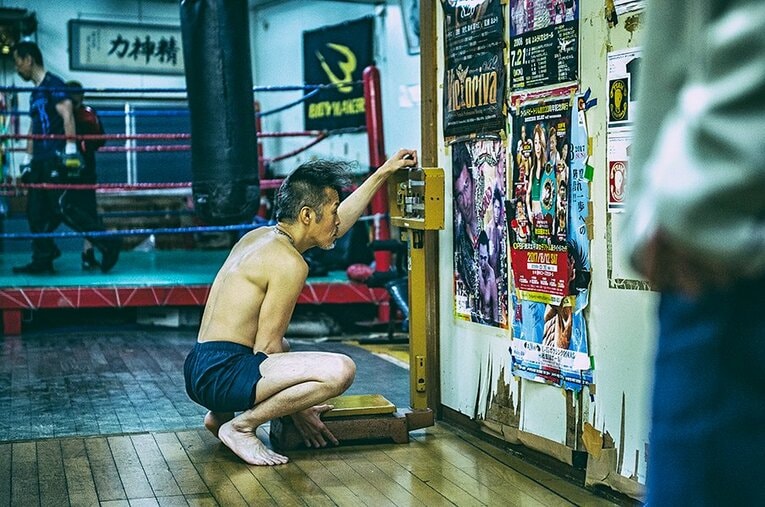 ジムで練習する辰吉 ／ photograph by Takuya Sugiyama