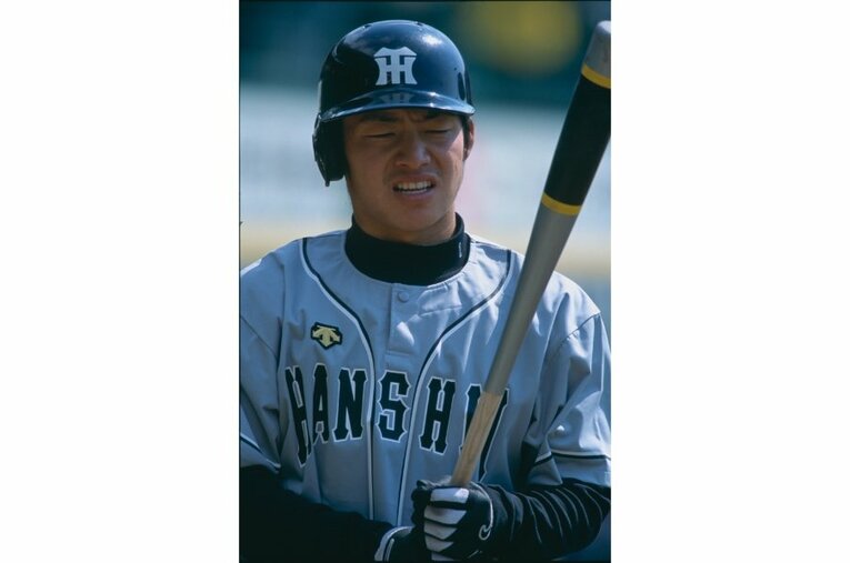 ©Sports Graphic Nmuber