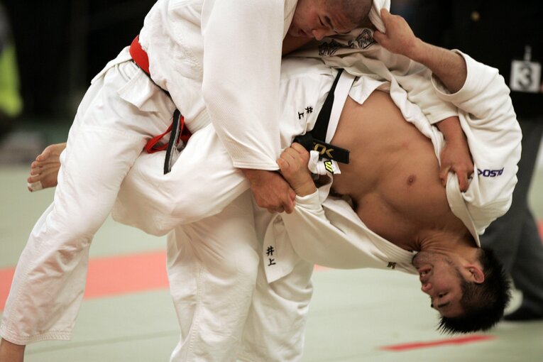 井上康生VS石井慧（2007年／全日本柔道選手権大会）　©Takuya Sugiyama