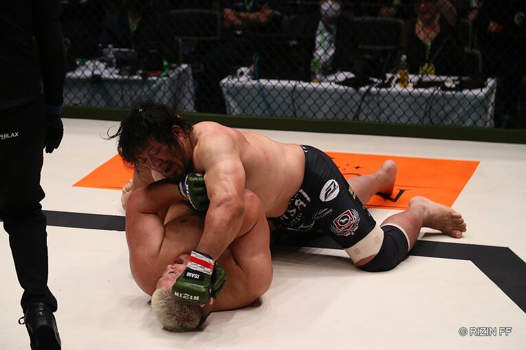 相撲界を懲戒解雇からRIZINへ…貴賢神がデビュー戦完敗でも見せた可能性とは？ 対戦した元警察官ファイターが絶賛した「凄い素質」(29)