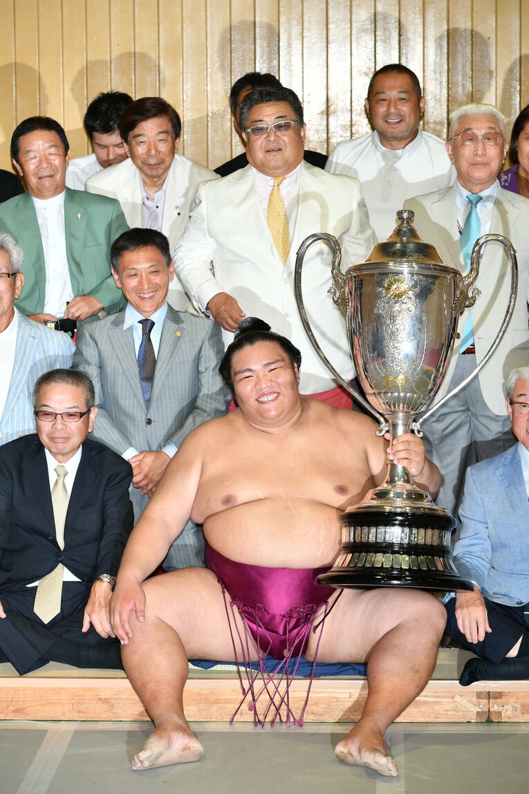 御嶽海は2018年の名古屋場所で初優勝　©JMPA