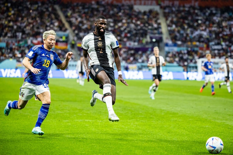 ルディガーが「ナゾ走り」した瞬間　©Getty Images