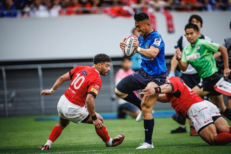 食い下がるブレイブルーパスの守備をぶち破った長田智希。「やっぱり長田か」と誰もが唸ったのだが…©︎Kiichi Matsumoto