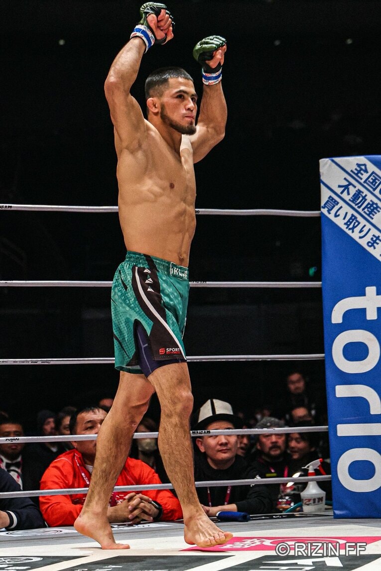 ラジャブアリ・シェイドゥラエフvs.久保優太　©RIZIN FF