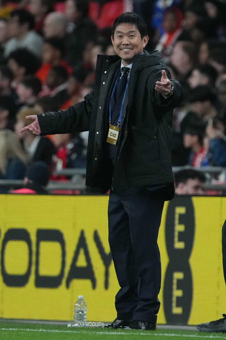 笑顔を浮かべる森保一監督　©Masashi Hara