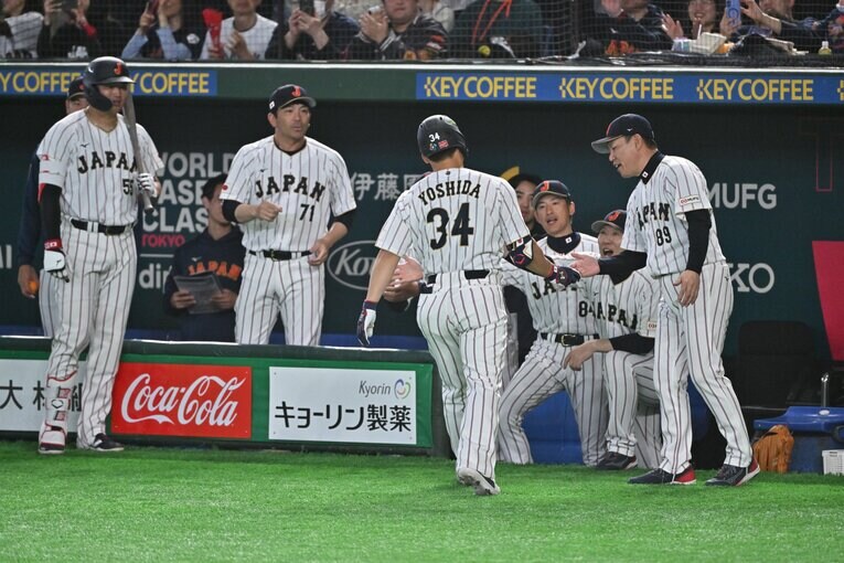 吉田正尚にも一発が！　©️Hideki Sugiyama