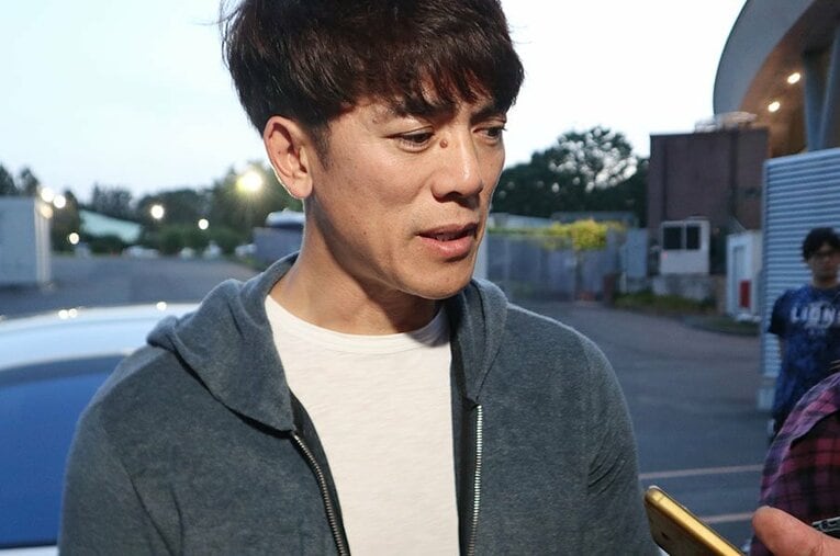 26日、休養が発表され取材に応じる西武・松井稼頭央監督。去り際に語ったラストメッセージとは――。 ／ photograph by JIJI PRESS