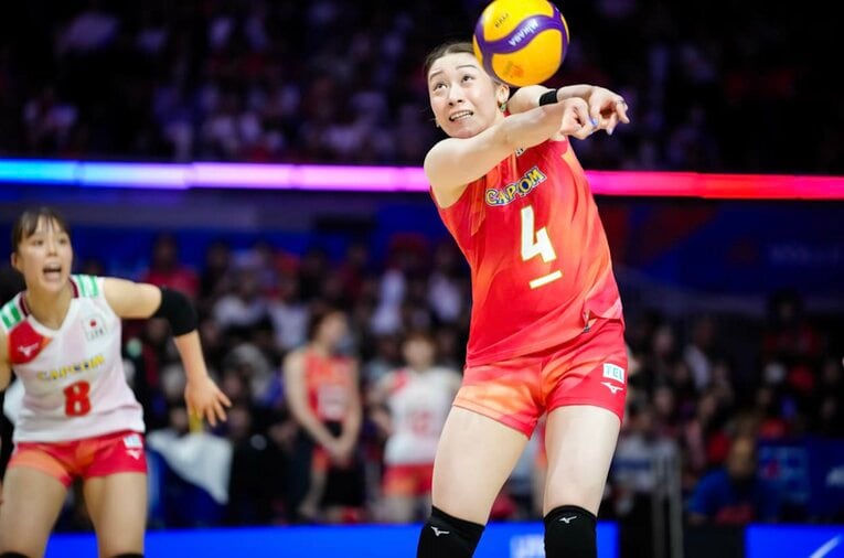 石川真佑（VNLブラジル戦）　©︎Volleyball World