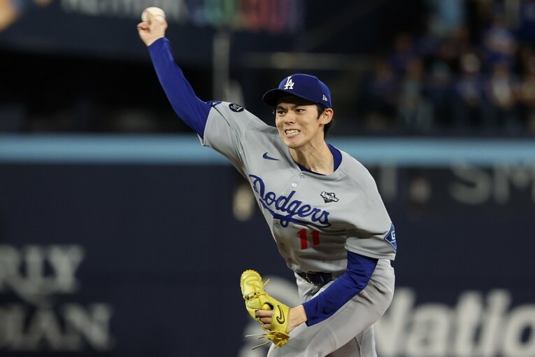 ポストシーズンはリリーフとして大活躍した佐々木　©Getty Images