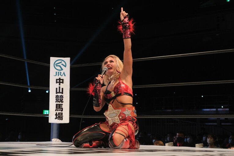 タイトルマッチは“朱里との作品”だった…新王者・ジュリアはスターダムをどう“引っかき回す”のか？ 異例のアピール「全員覚悟しとけよ！」(64)