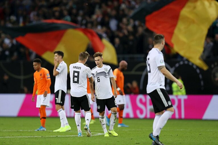 ロシアW杯ではショッキングなグループステージ敗退に終わったドイツ。来年のEUROまでに王者の威厳を取り戻せるか。 ／ photograph by Getty Images
