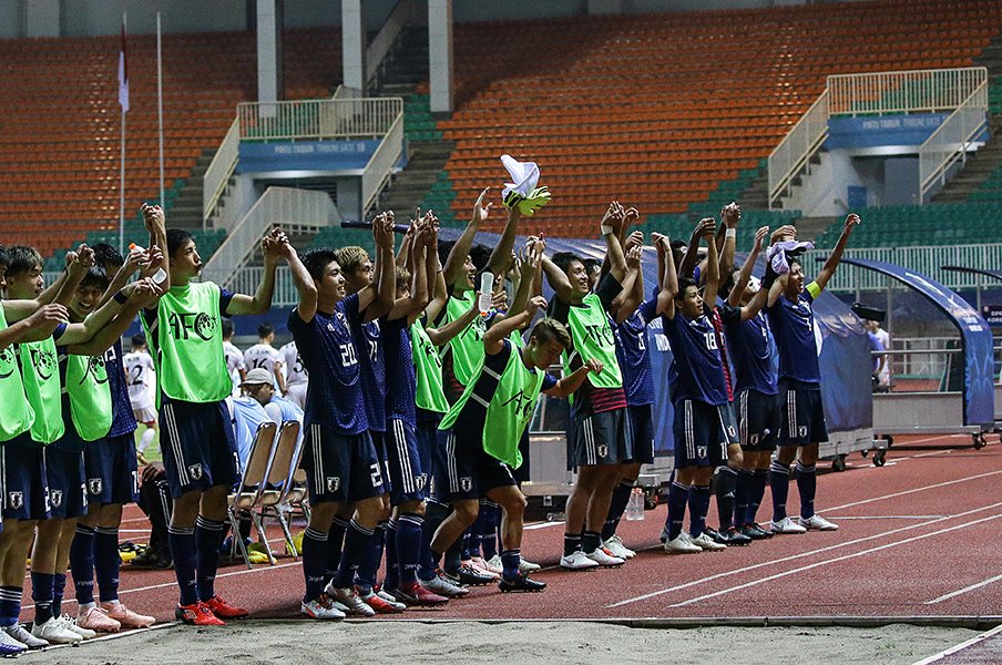 U-20W杯出場権をかけた決戦の日。最大の敵はインドネシアの大観衆!?<Number Web> photograph by AFLO