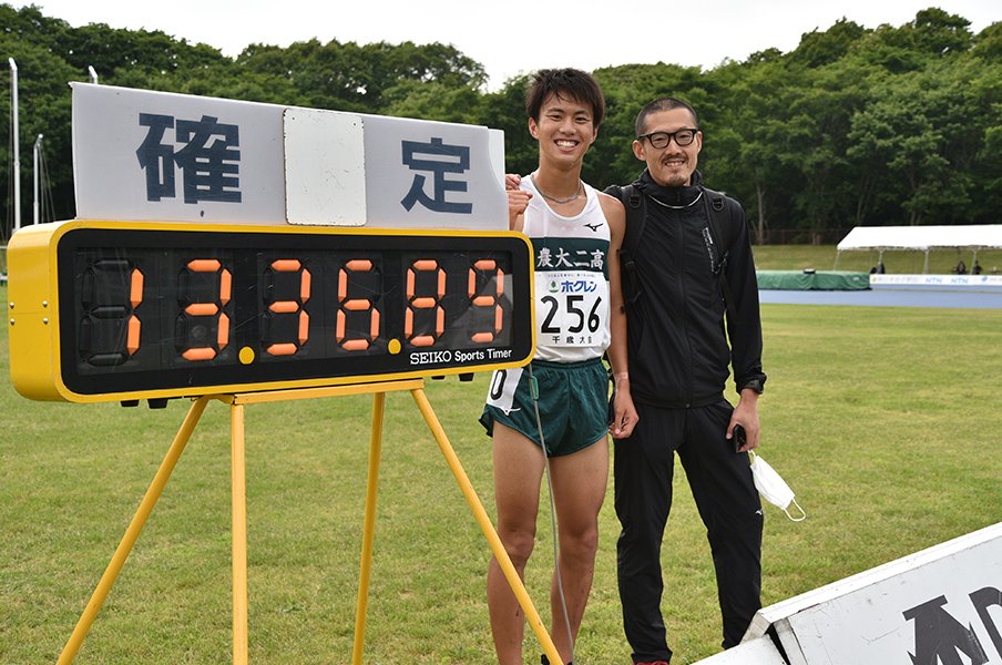 大迫傑も超えられなかった高校記録 石田洸介の5000m新記録とパリ五輪 陸上 Number Web ナンバー 大迫傑も超えられなかった高校記録 石田洸介の5000m新記録とパリ五輪 陸上 Number Web ナンバー