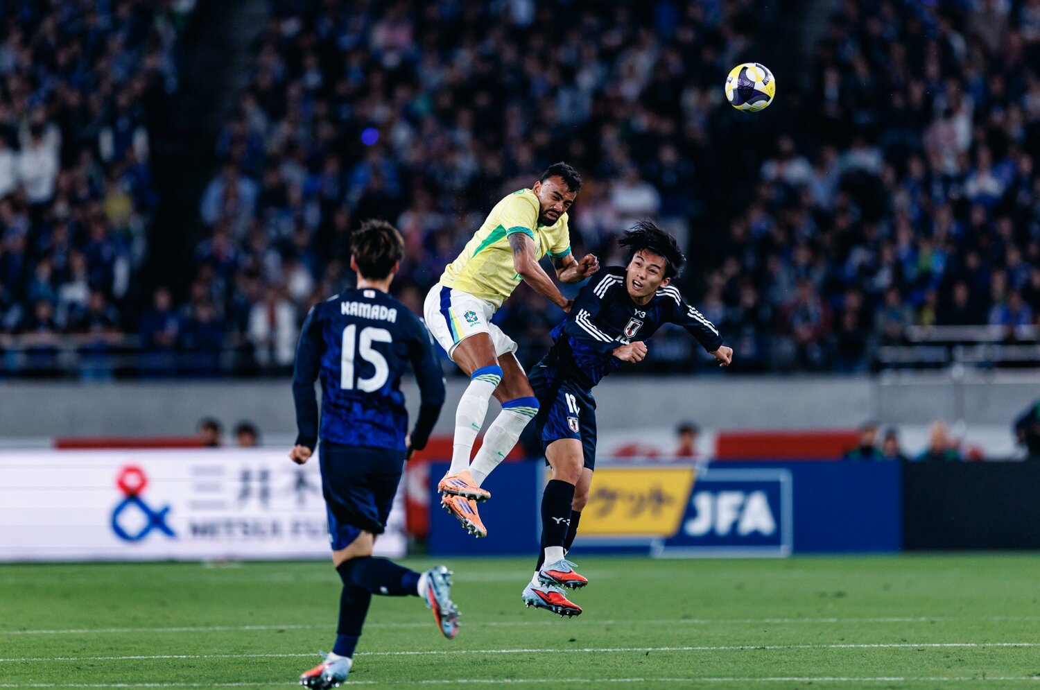 前半は上田の決定機こそあったが、20分以降はブラジルペースとなった　©Kiichi Matsumoto