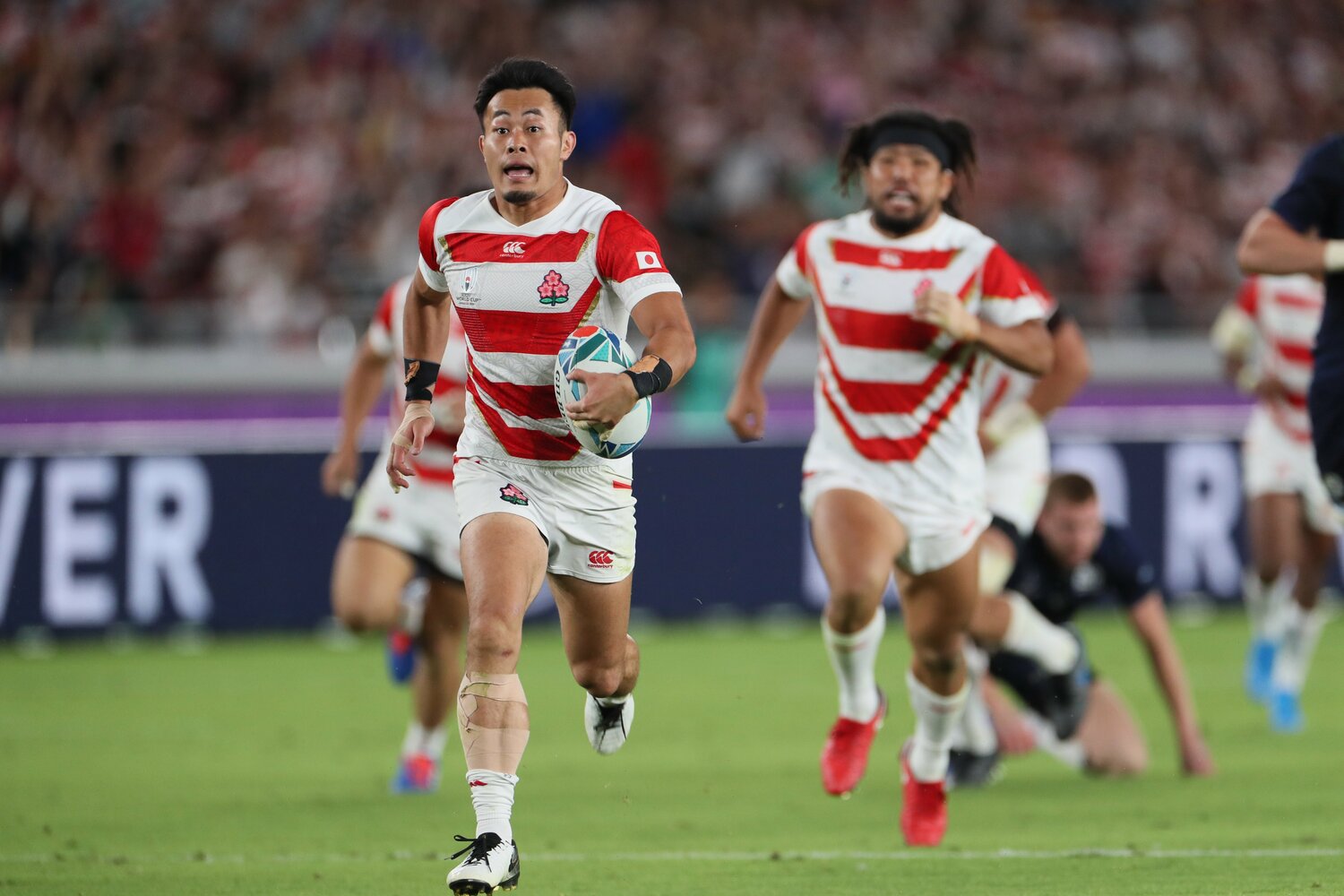 相手の足音が聞こえたという“ゾーン”に入った極上の独走トライ　©︎Naoya Sanuki