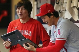 【仲良し】大谷翔平と水原通訳の“空気感ピッタリ”な関係性…キャッチボールに運転、“11年目の絆”が深すぎた「翔平の英語はみなさんが思っているより…」
