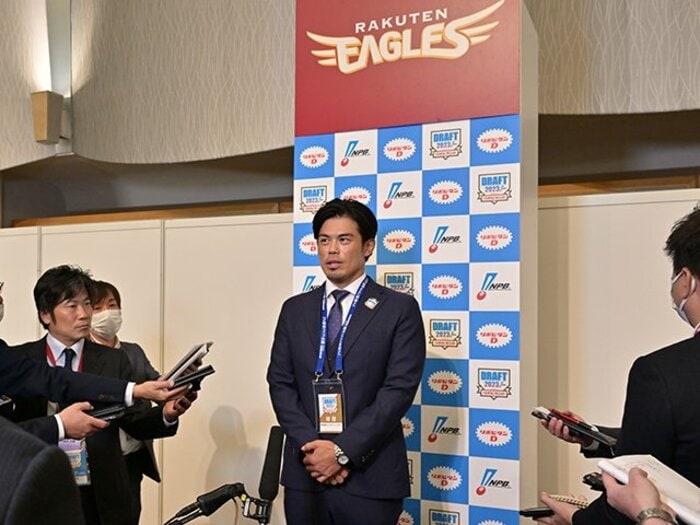 楽天“育成指名なし”に「お金をかけない事情が」パのドラフトを山崎武司が斬る…指名漏れスラッガー真鍋慧を「高卒で見たかった」ワケ<Number Web> photograph by Hideki Sugiyama