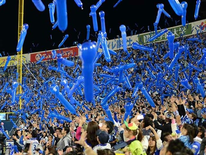 「プロ化」の意味、わかってますか?日本スポーツ界の悪癖、親会社依存。<Number Web> photograph by Hideki Sugiyama