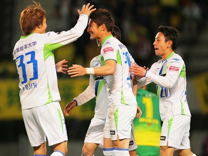 J1湘南に戻った武富、中川、古林が“復帰”という表現を否定する理由。＜Number Web＞ photograph by J.LEAGUE