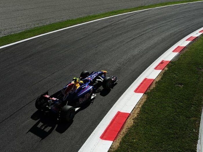 レッドブルが鈴鹿で歴史を作る!?大混戦の日本GP、見所を一気紹介。＜Number Web＞ photograph by Hiroshi Kaneko