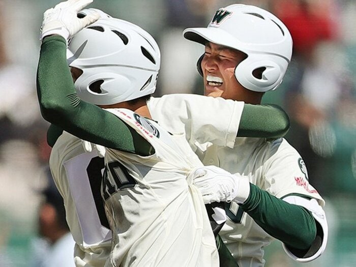 2試合“294球”完投、佐々木麟太郎封じにサヨナラ打…大阪桐蔭戦でも“連投”? ドラフト候補・米田天翼17歳が「本調子ではない」のに勝てる理由<Number Web> photograph by JIJI PRESS