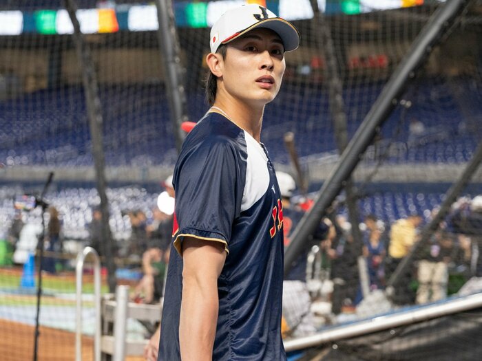 「当然、若月に代打を送ると…」なぜ周東佑京は“出場しなかった”のか？「周東をスタメンに」まさかの敗北、WBCベネズエラ戦前にあった“幻の起用プラン”＜Number Web＞ photograph by Nanae Suzuki