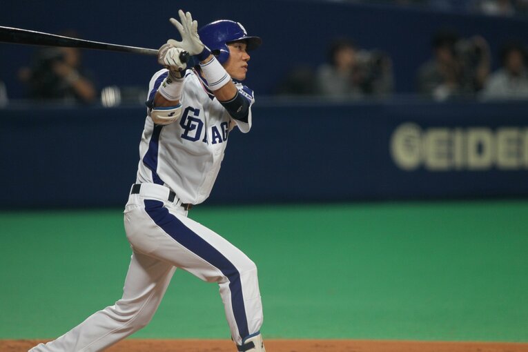 中日の外野手として最も安打を放ったのは大島だ　©Shigeki Yamamoto