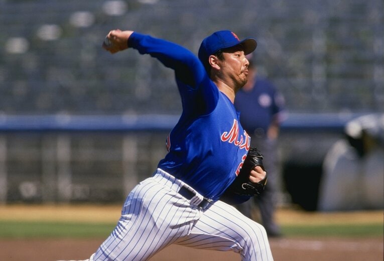 メッツに入団し、オープン戦で投げる吉井　(C)Getty Images