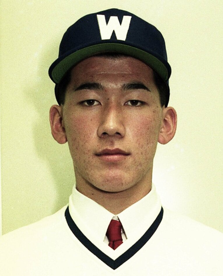 プロ入り時の写真、まだ短髪でリーゼントのイメージは定着していなかった　©JIJI PRESS