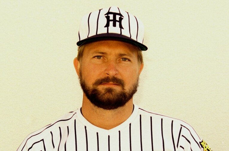 当初は「サブ要員」のような立場で阪神に入団したランディ・バース ／ photograph by KYODO