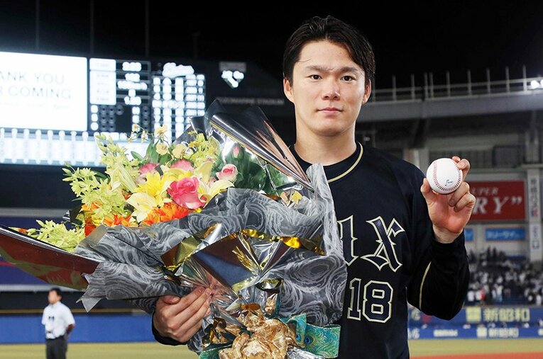 2年連続ノーヒットノーランを達成した山本由伸。日本球界では圧倒的なピッチングを見せ続けている ／ photograph by JIJI PRESS