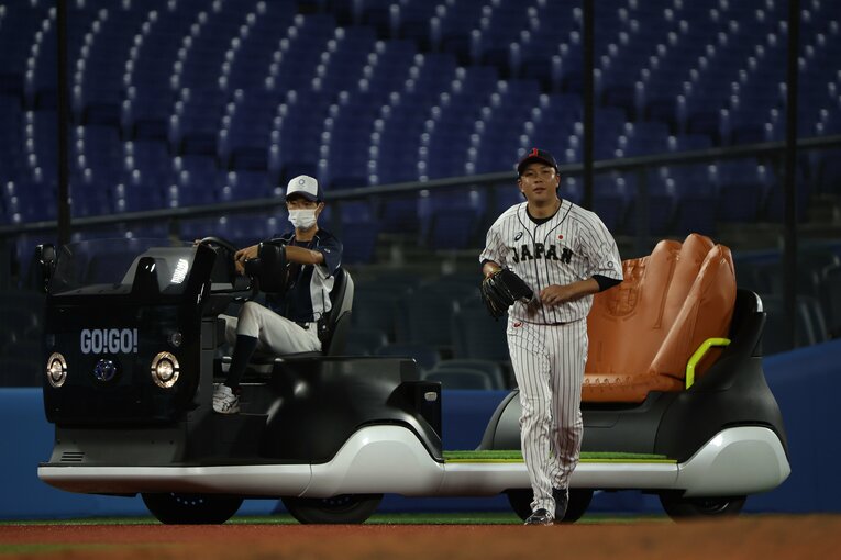 マウンドに向かう大野　©️Shinya Mano/JMPA