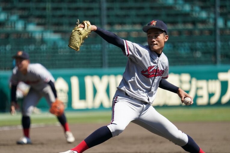 2年生から甲子園のマウンドを経験している京都国際・森下瑠大。今春のセンバツでは優勝候補の1つに挙げられていたが、無念の出場辞退となった　©Hideki Sugiyama