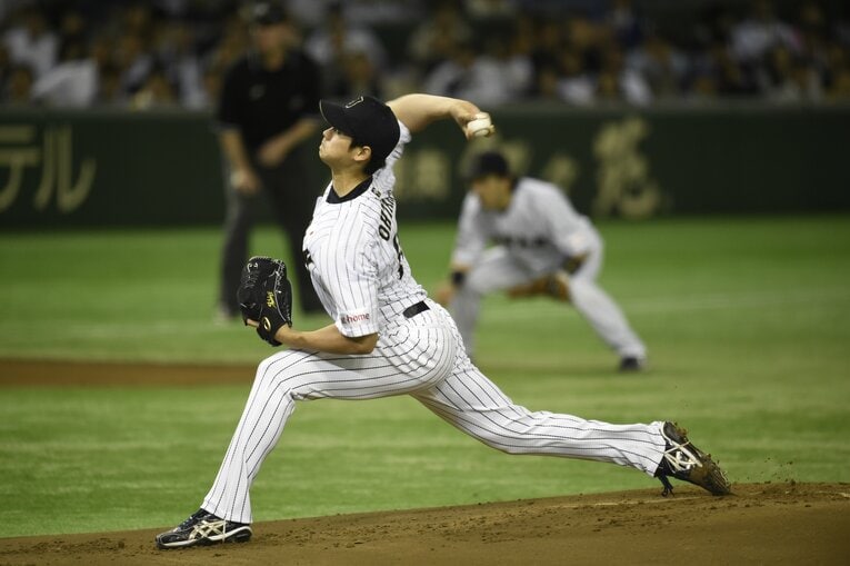 プロ3年目（2015年）の大谷翔平。プレミア12にて　©BUNGEISHUNJU