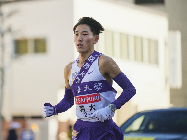 第101回箱根駅伝、3人が区間新記録という超ハイペースの2区で、篠原はそれに次ぐ区間4位の激走　©Yuki Suenaga